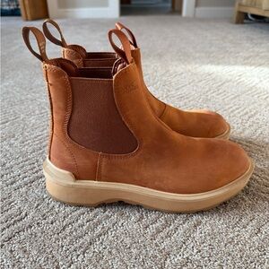 Women’s Sorel Hi-Line Chelsea Boot